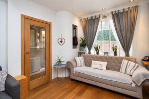 Lounge- click for photo gallery